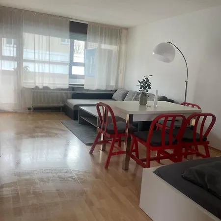 Ruhige 2-zimmer-wohnung Fuer 1 - 4 Personen Nahe Wuerzburg Von Privat
