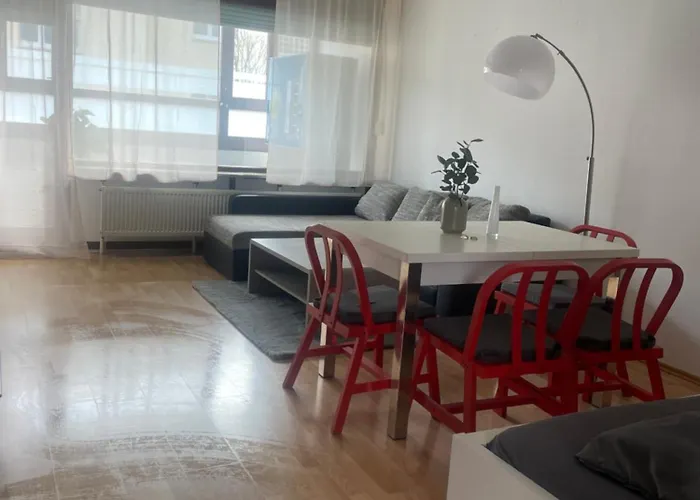 Ruhige 2-zimmer-wohnung Fuer 1 - 4 Personen Nahe Wuerzburg Von Privat